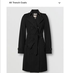The Sandringham – Long Trench Coat / Burberry